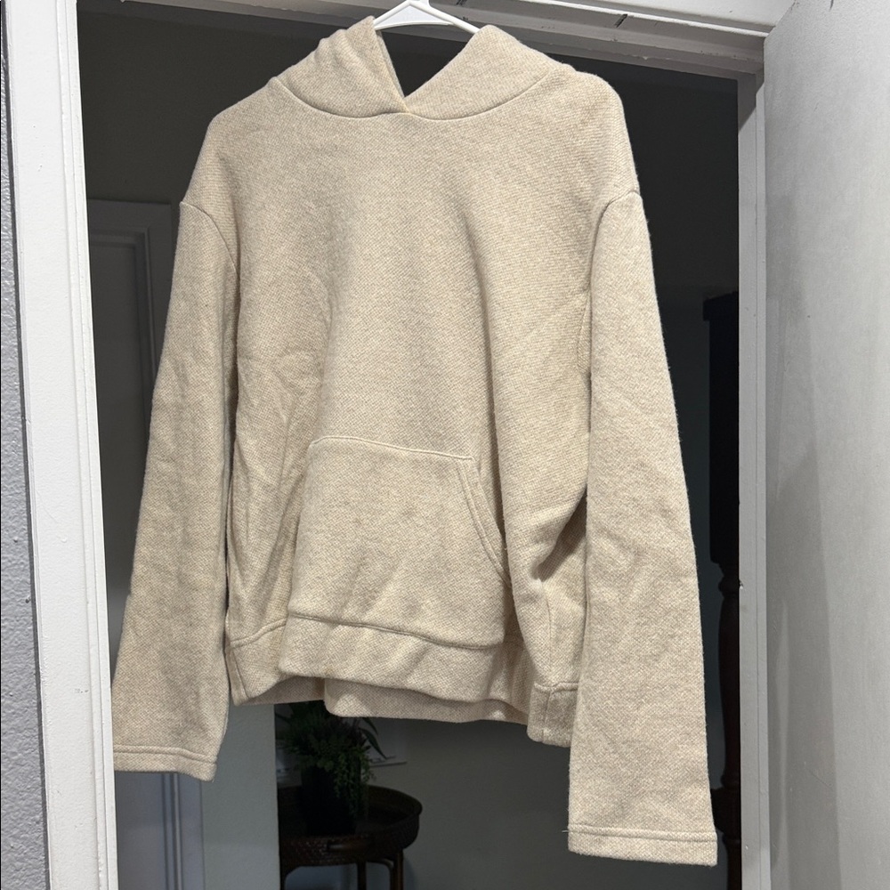 LESET Cream Hooded Sweater